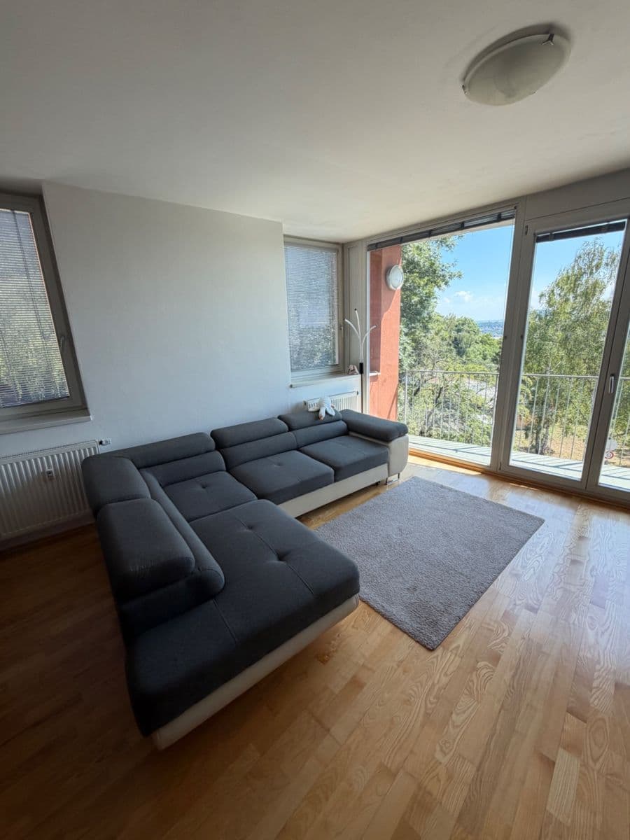 Pronájem bytu 2+kk 56 m², Na Vysočanských vinicích, Praha, Praha Pronájem bytu 2+kk 56 m², Na Vysočanských vinicích, Praha, Praha