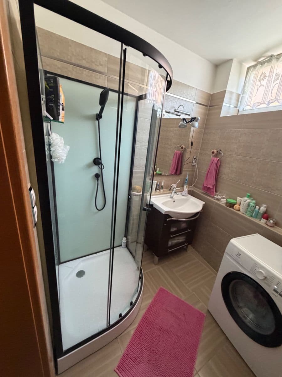 Pronájem bytu 2+kk 56 m², Na Vysočanských vinicích, Praha, Praha Pronájem bytu 2+kk 56 m², Na Vysočanských vinicích, Praha, Praha