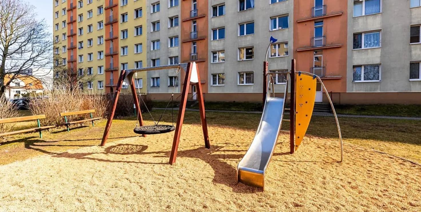Pronájem bytu 1+kk 20 m², Popelnicová, Plzeň, Plzeňský kraj Pronájem bytu 1+kk 20 m², Popelnicová, Plzeň, Plzeňský kraj