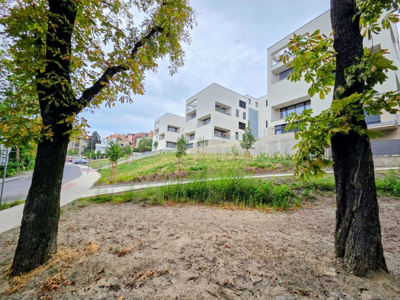Pronájem bytu 2+kk 57 m², Pod Krocínkou, Praha, Praha Pronájem bytu 2+kk 57 m², Pod Krocínkou, Praha, Praha