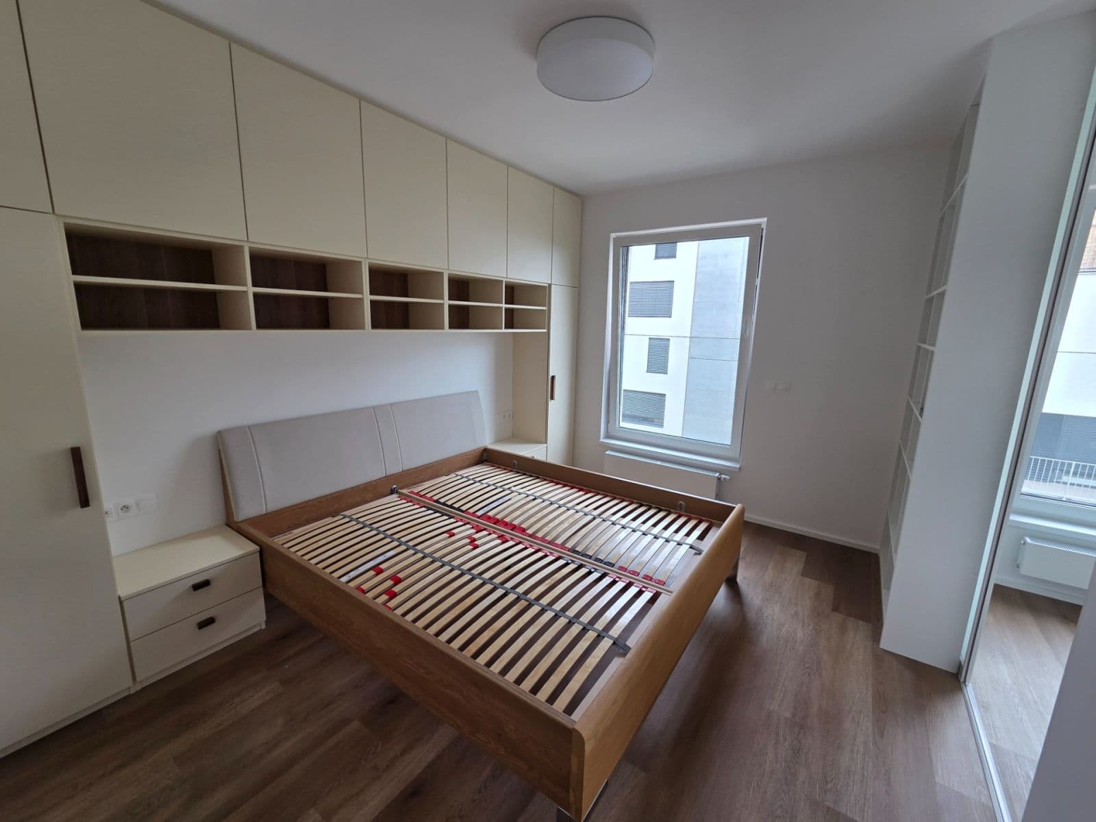 Pronájem bytu 2+kk 57 m², Pod Krocínkou, Praha, Praha Pronájem bytu 2+kk 57 m², Pod Krocínkou, Praha, Praha