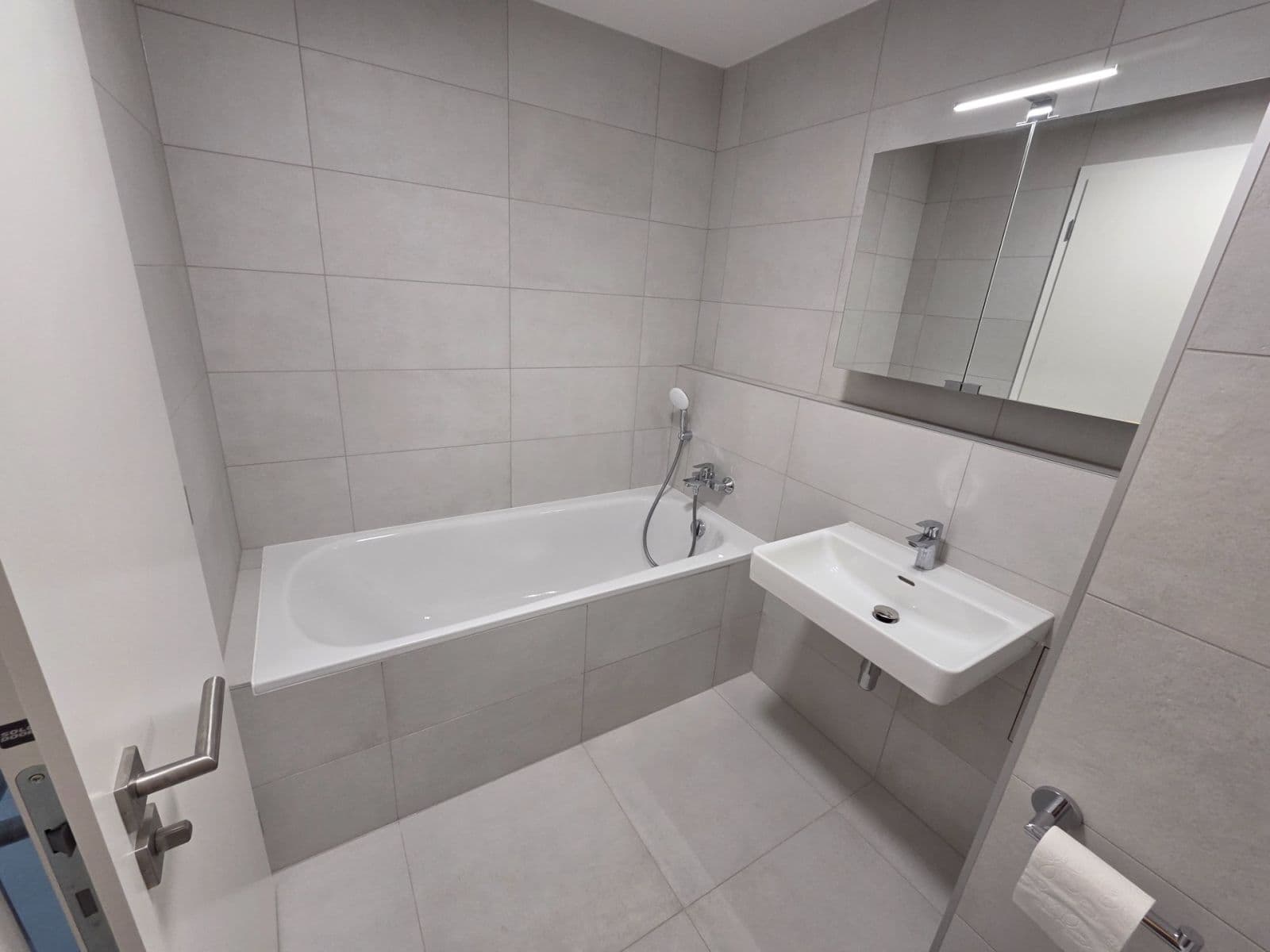 Pronájem bytu 2+kk 57 m², Pod Krocínkou, Praha, Praha Pronájem bytu 2+kk 57 m², Pod Krocínkou, Praha, Praha