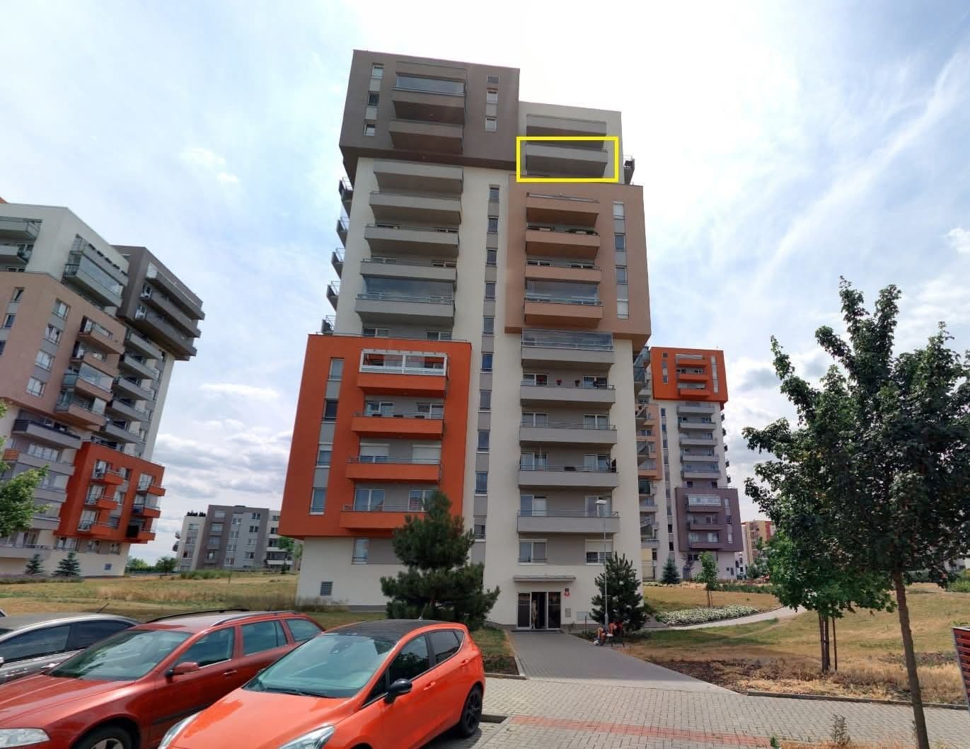 Pronájem bytu 3+kk 80 m², Hlučkova, Praha, Praha Pronájem bytu 3+kk 80 m², Hlučkova, Praha, Praha