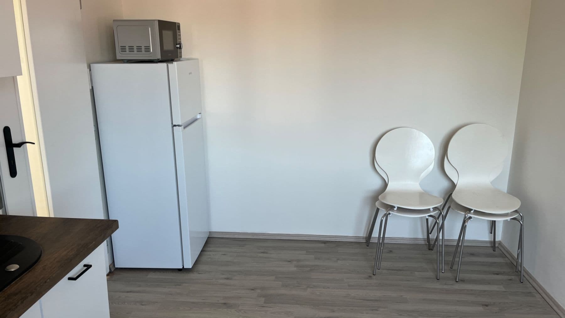 Pronájem bytu 1+1 32 m², Sladkovského, Buštěhrad, Středočeský kraj Pronájem bytu 1+1 32 m², Sladkovského, Buštěhrad, Středočeský kraj