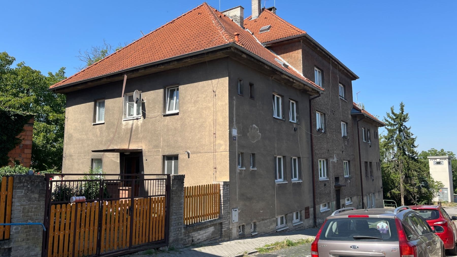 Pronájem bytu 1+1 32 m², Sladkovského, Buštěhrad, Středočeský kraj Pronájem bytu 1+1 32 m², Sladkovského, Buštěhrad, Středočeský kraj
