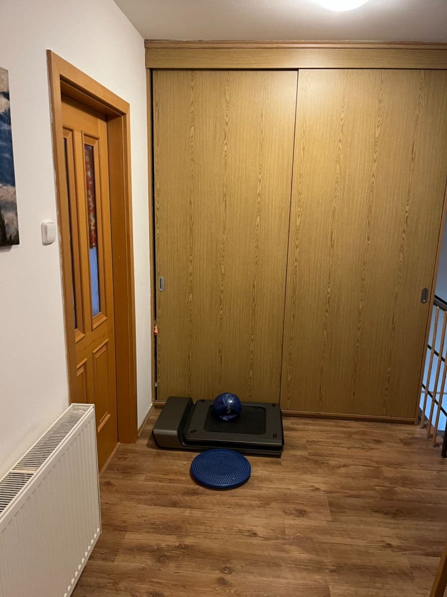 Pronájem bytu 3+1 101 m², Masarykova, Roztoky, Středočeský kraj Pronájem bytu 3+1 101 m², Masarykova, Roztoky, Středočeský kraj