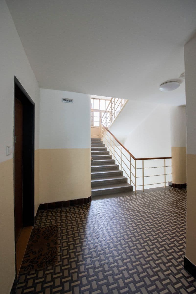 Pronájem bytu 1+kk 30 m², Zemědělská, Praha, Praha Pronájem bytu 1+kk 30 m², Zemědělská, Praha, Praha