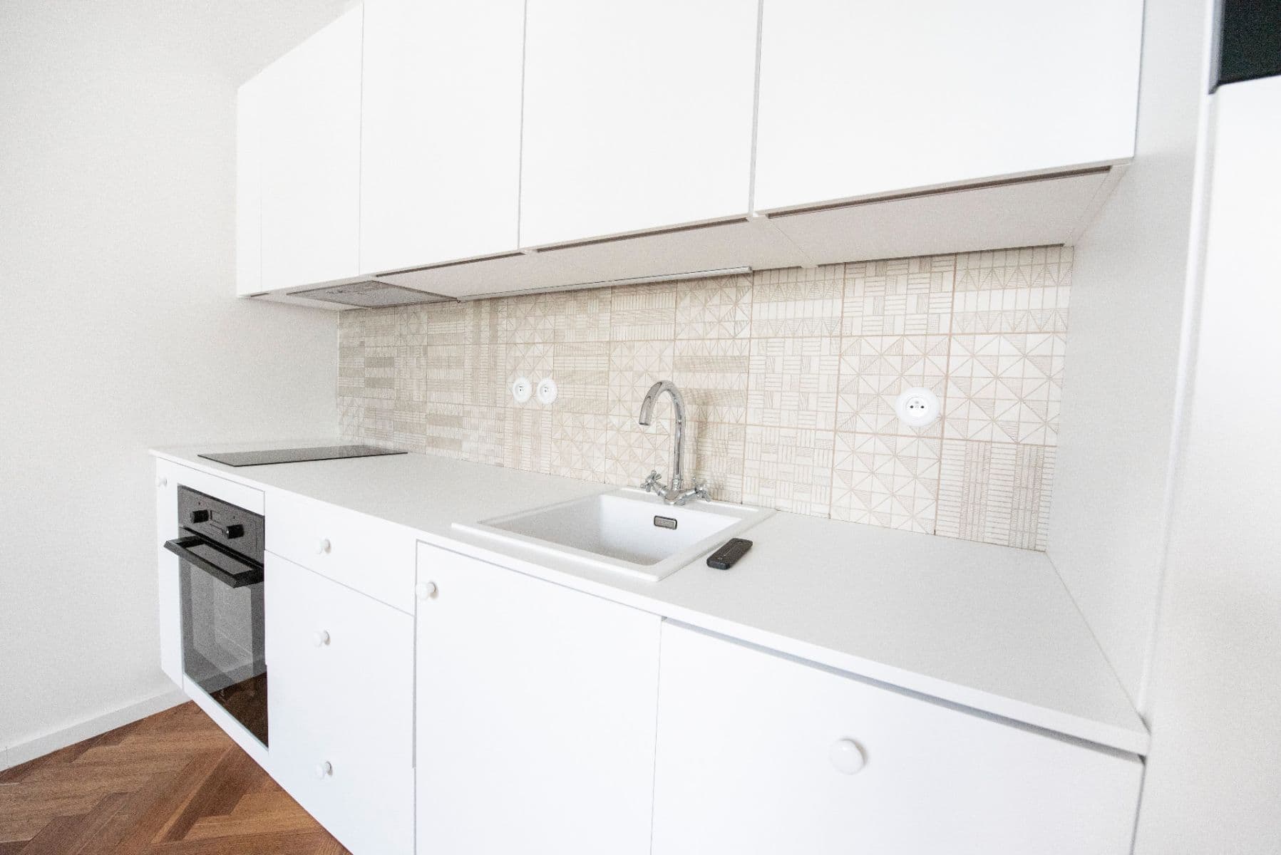 Pronájem bytu 1+kk 30 m², Zemědělská, Praha, Praha Pronájem bytu 1+kk 30 m², Zemědělská, Praha, Praha