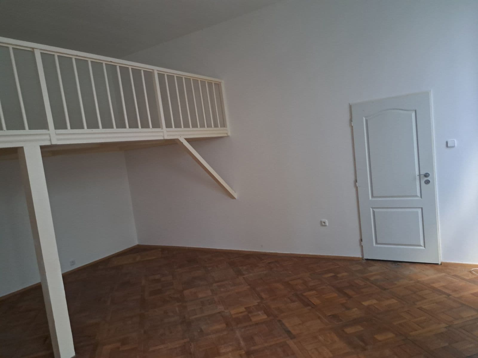 Pronájem bytu 2+1 74 m², Těšnov, Praha, Praha Pronájem bytu 2+1 74 m², Těšnov, Praha, Praha