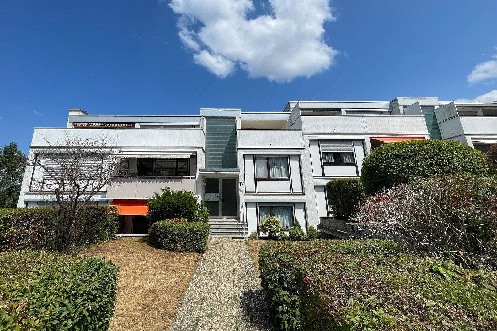 Pronájem bytu 2+1 69 m², Stuttgart, Bádensko-Württembersko Pronájem bytu 2+1 69 m², Stuttgart, Bádensko-Württembersko