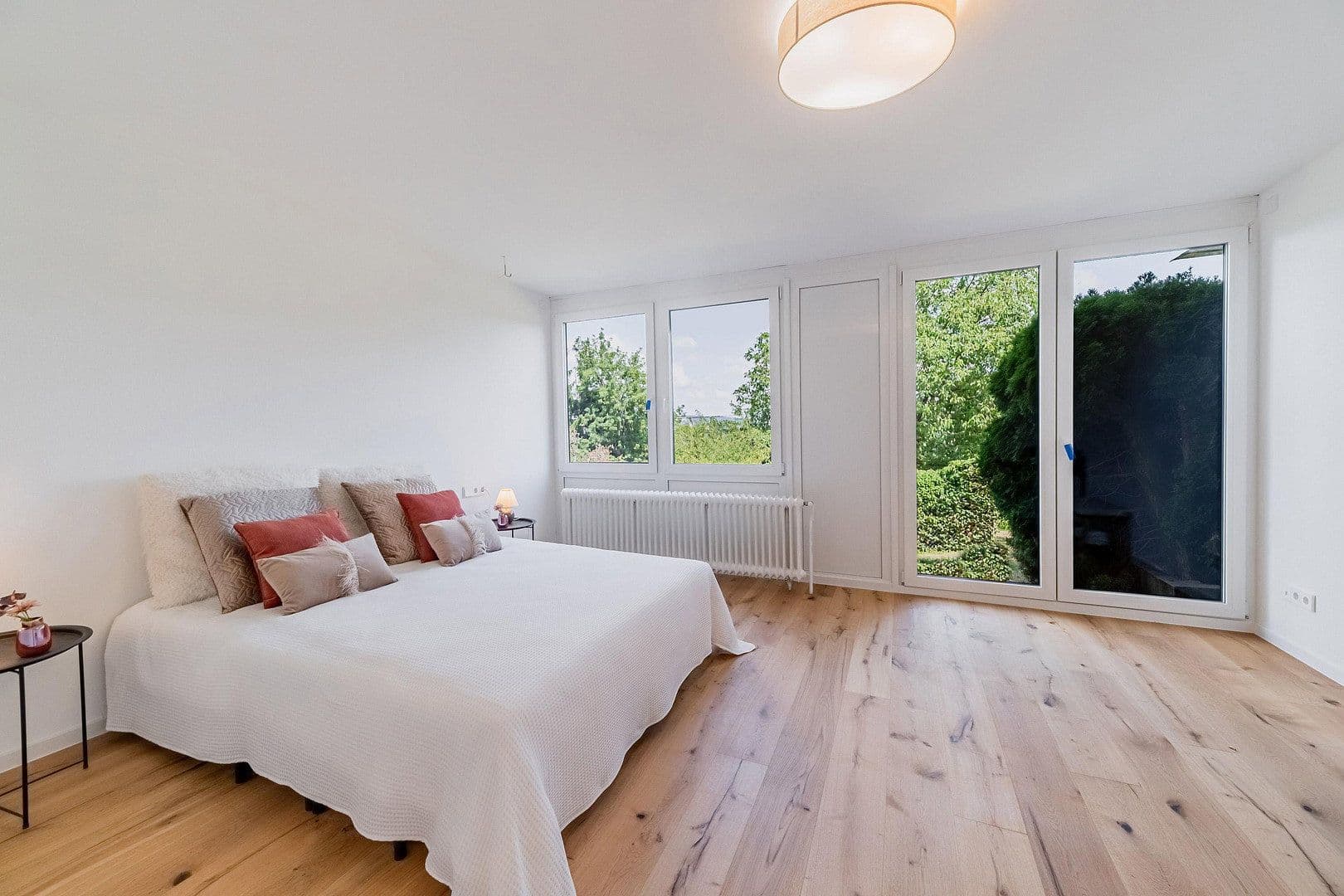 Pronájem bytu 2+1 69 m², Stuttgart, Bádensko-Württembersko Pronájem bytu 2+1 69 m², Stuttgart, Bádensko-Württembersko