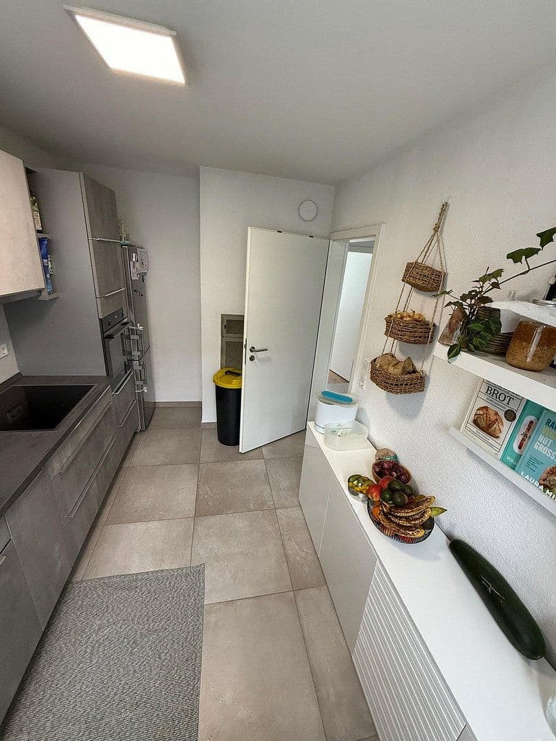 Pronájem bytu 4+1 103 m², Schwäbisch Gmünd, Bádensko-Württembersko Pronájem bytu 4+1 103 m², Schwäbisch Gmünd, Bádensko-Württembersko