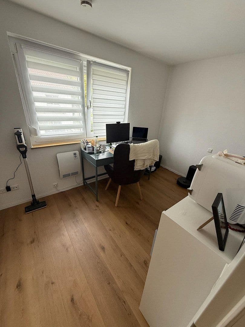 Pronájem bytu 4+1 103 m², Schwäbisch Gmünd, Bádensko-Württembersko Pronájem bytu 4+1 103 m², Schwäbisch Gmünd, Bádensko-Württembersko