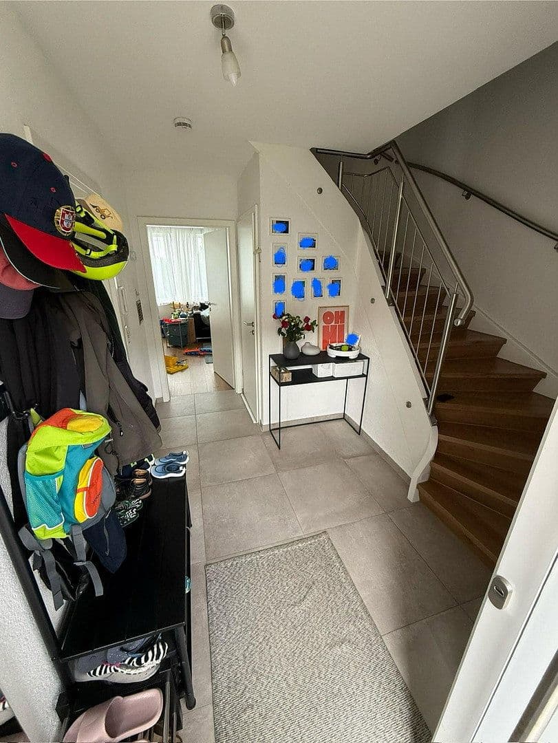 Pronájem bytu 4+1 103 m², Schwäbisch Gmünd, Bádensko-Württembersko Pronájem bytu 4+1 103 m², Schwäbisch Gmünd, Bádensko-Württembersko