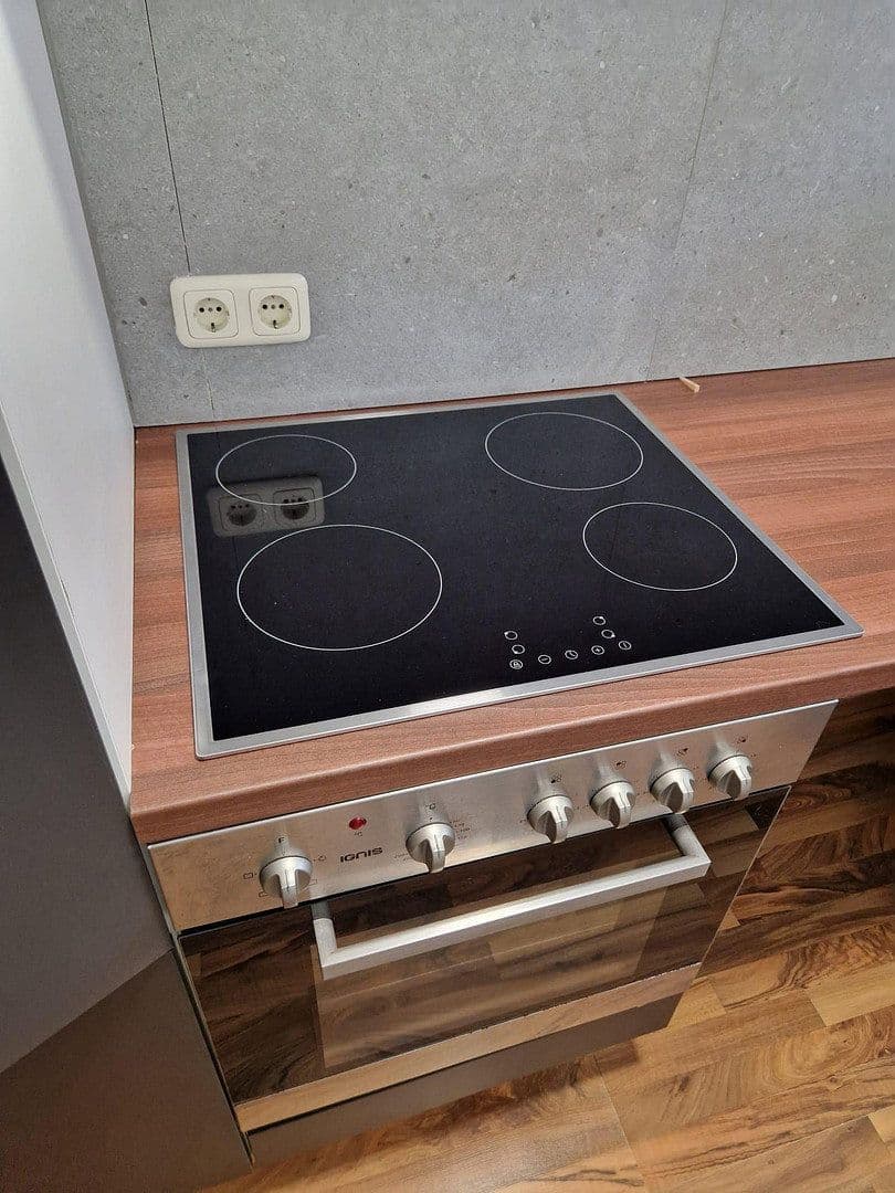Pronájem bytu 2+1 55 m², Dr. Otto-Höchtl-Straße 18a, Straubing, Bavorsko Pronájem bytu 2+1 55 m², Dr. Otto-Höchtl-Straße 18a, Straubing, Bavorsko