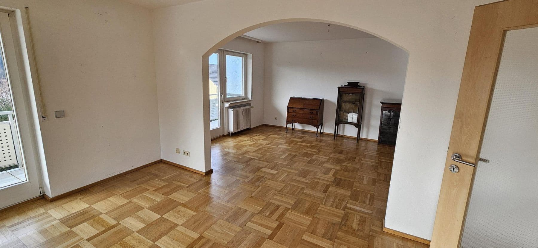 Pronájem bytu 4+1 112 m², Baden-Baden, Bádensko-Württembersko Pronájem bytu 4+1 112 m², Baden-Baden, Bádensko-Württembersko