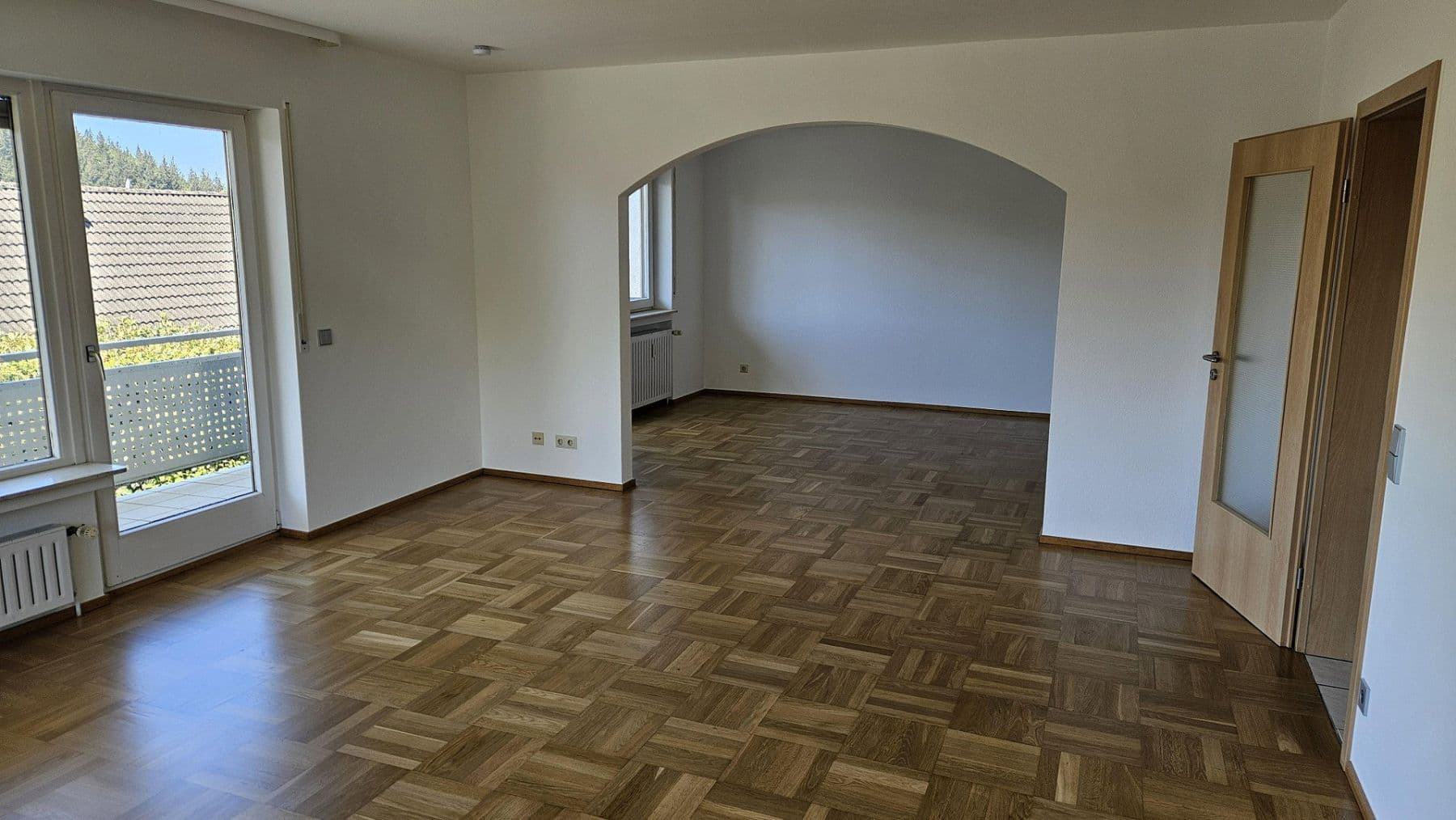 Pronájem bytu 4+1 112 m², Baden-Baden, Bádensko-Württembersko Pronájem bytu 4+1 112 m², Baden-Baden, Bádensko-Württembersko