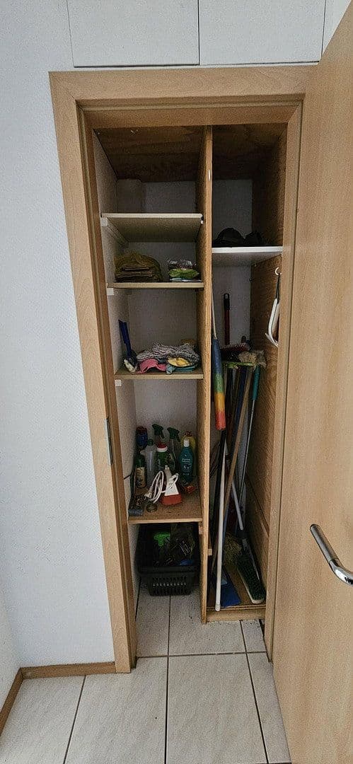 Pronájem bytu 4+1 112 m², Baden-Baden, Bádensko-Württembersko Pronájem bytu 4+1 112 m², Baden-Baden, Bádensko-Württembersko