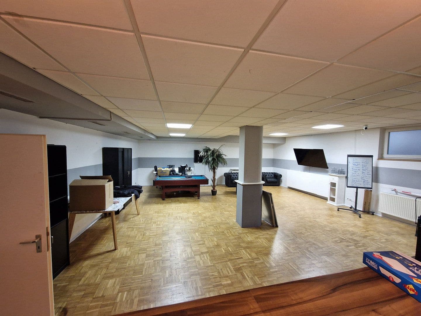 Pronájem nebytového prostoru 150 m², Walter-Gropius-Str. 5, Reutlingen, Bádensko-Württembersko Pronájem nebytového prostoru 150 m², Walter-Gropius-Str. 5, Reutlingen, Bádensko-Württembersko