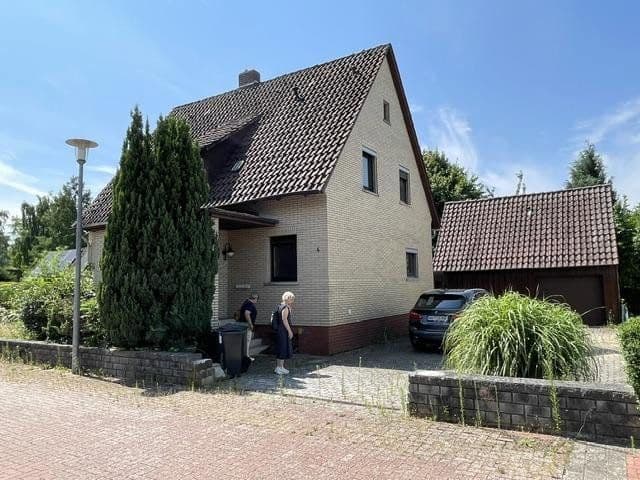 Prodej domu 180 m², pozemek 1.200 m², Stadthagen, Dolní Sasko Prodej domu 180 m², pozemek 1.200 m², Stadthagen, Dolní Sasko