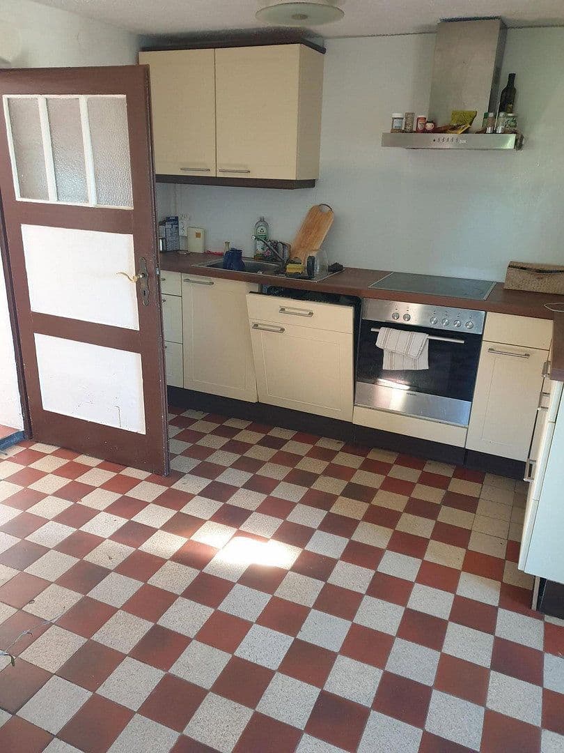 Prodej domu 157 m², pozemek 1.920 m², Zur Hohle 2, Dresden, Sasko Prodej domu 157 m², pozemek 1.920 m², Zur Hohle 2, Dresden, Sasko
