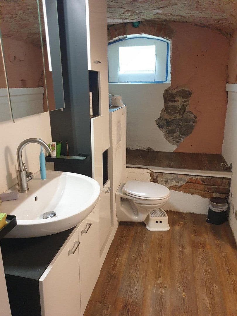 Prodej domu 157 m², pozemek 1.920 m², Zur Hohle 2, Dresden, Sasko Prodej domu 157 m², pozemek 1.920 m², Zur Hohle 2, Dresden, Sasko