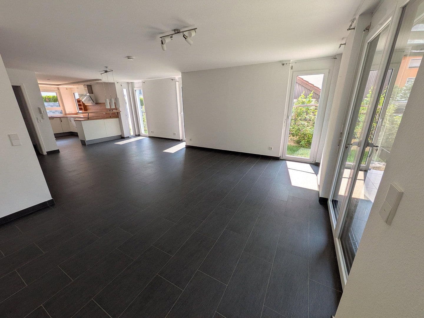 Prodej bytu 4+1 114 m², Weissach, Bádensko-Württembersko Prodej bytu 4+1 114 m², Weissach, Bádensko-Württembersko