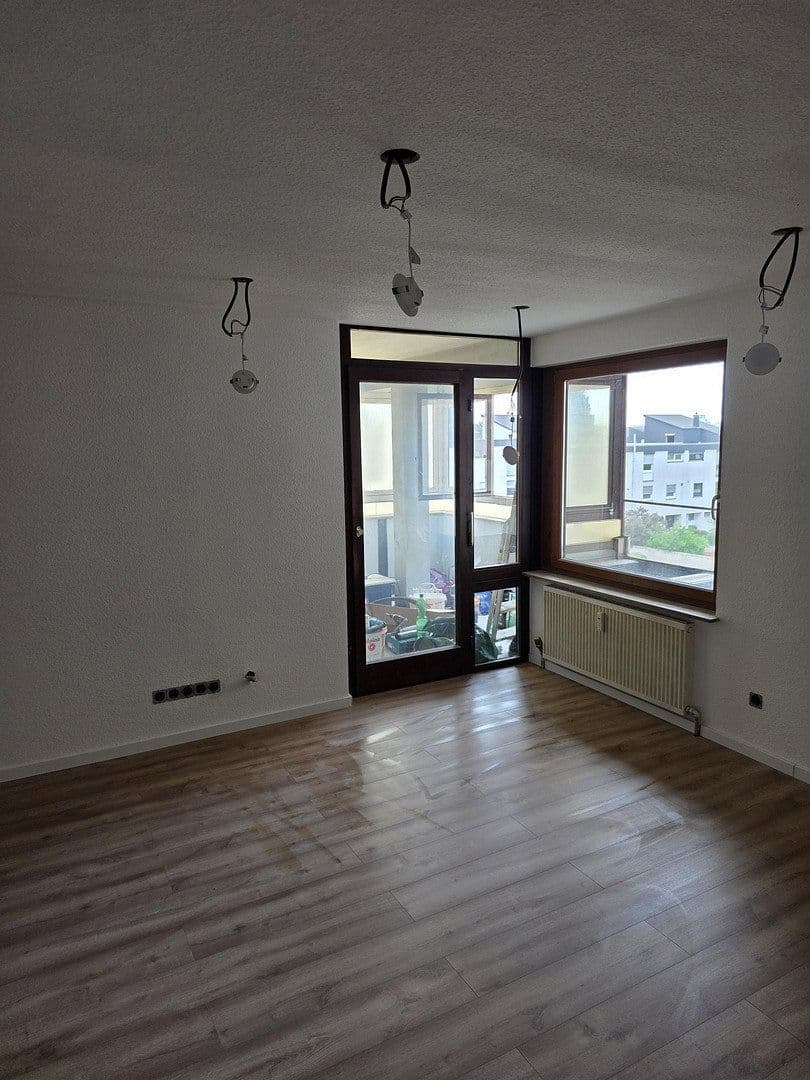 Pronájem bytu 1+1 43 m², Beuzlen 4, Ludwigsburg, Bádensko-Württembersko Pronájem bytu 1+1 43 m², Beuzlen 4, Ludwigsburg, Bádensko-Württembersko