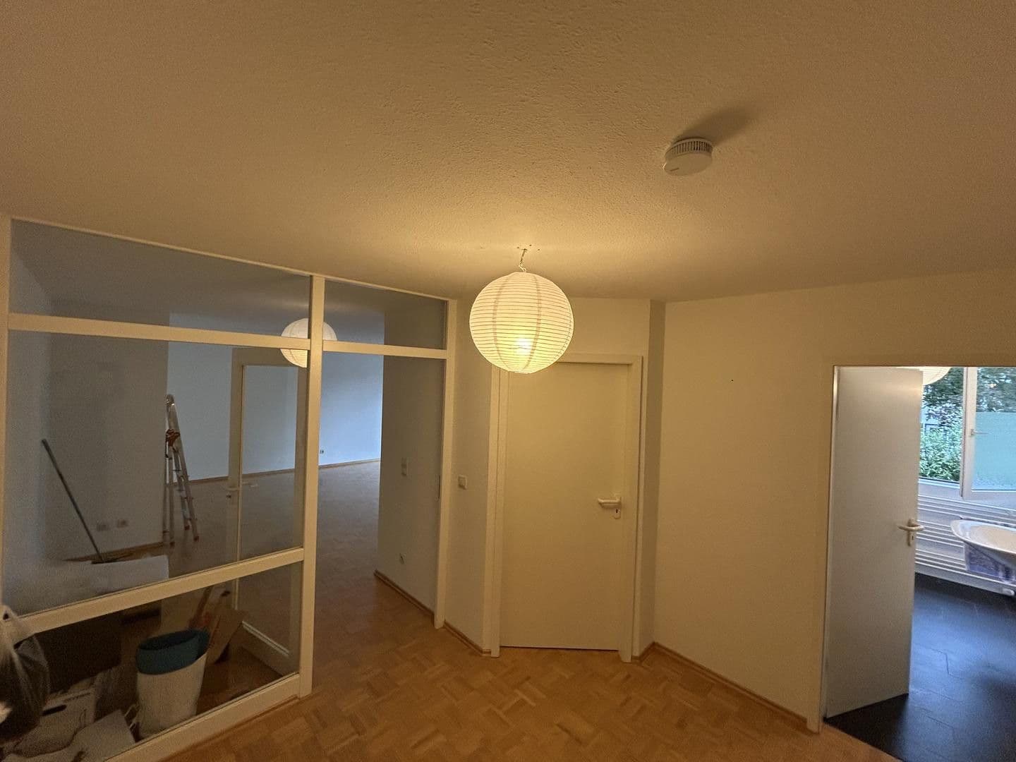Pronájem bytu 2+1 70 m², Am Weiher 39-41, Hochheim, Hessen Pronájem bytu 2+1 70 m², Am Weiher 39-41, Hochheim, Hessen