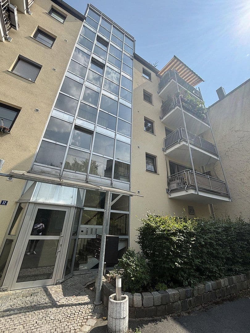 Prodej bytu 2+1 62 m², Simonstrasse 12, Fürth, Bavorsko Prodej bytu 2+1 62 m², Simonstrasse 12, Fürth, Bavorsko