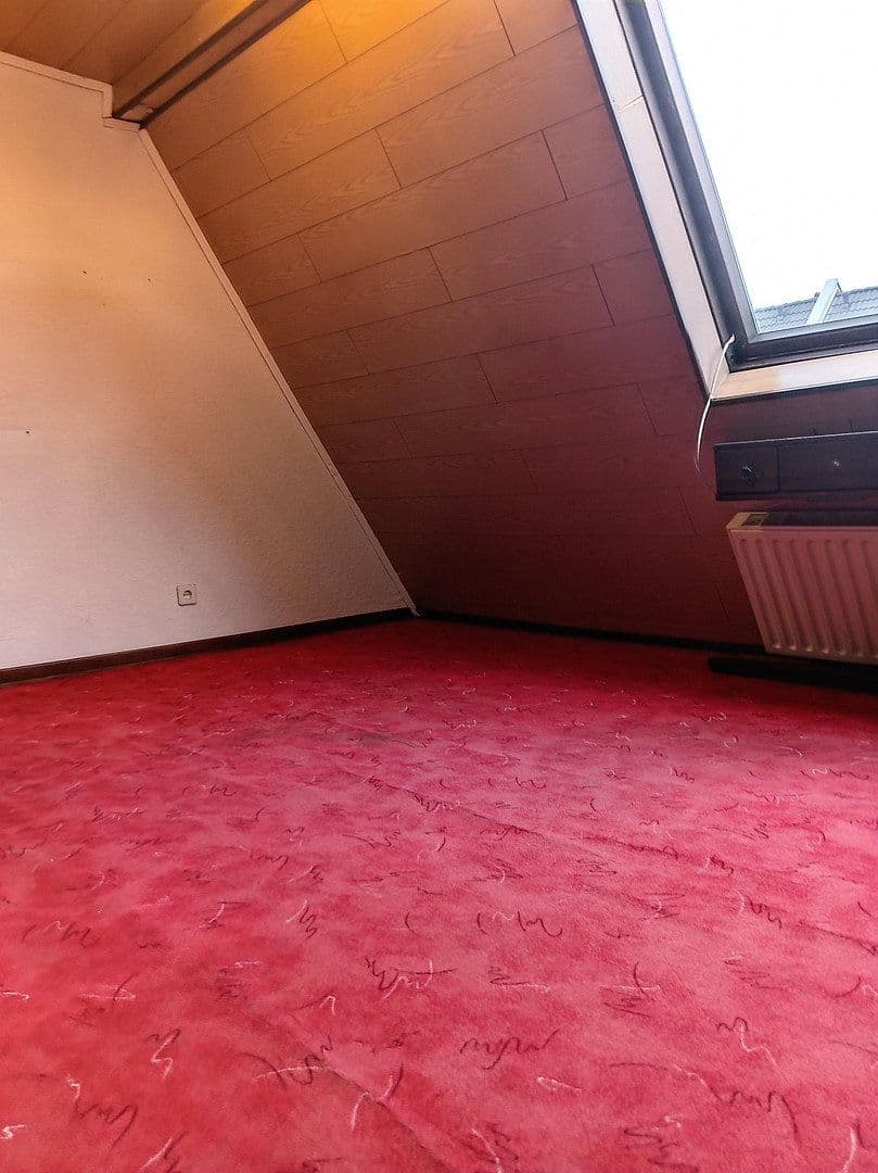 Prodej bytu 2+1 36 m², Suitbertusstr. 78, Düsseldorf, Severní Porýní-Vestfálsko Prodej bytu 2+1 36 m², Suitbertusstr. 78, Düsseldorf, Severní Porýní-Vestfálsko
