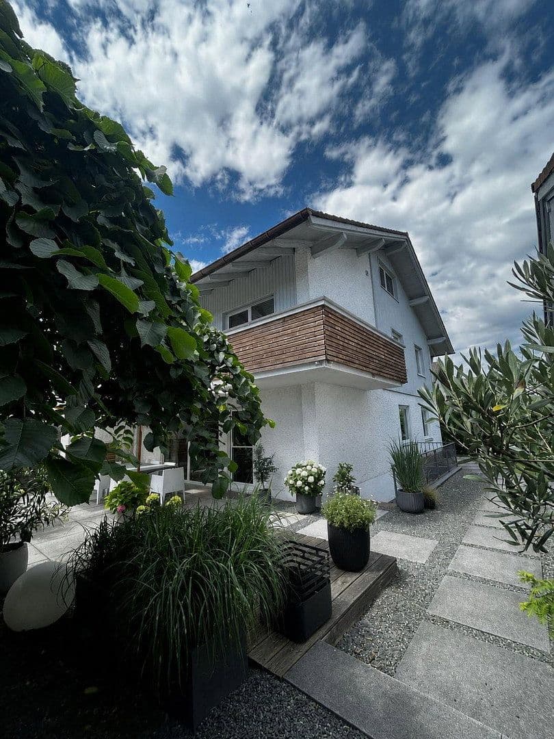 Prodej domu 192 m², pozemek 423 m², Weilheim, Bavorsko Prodej domu 192 m², pozemek 423 m², Weilheim, Bavorsko