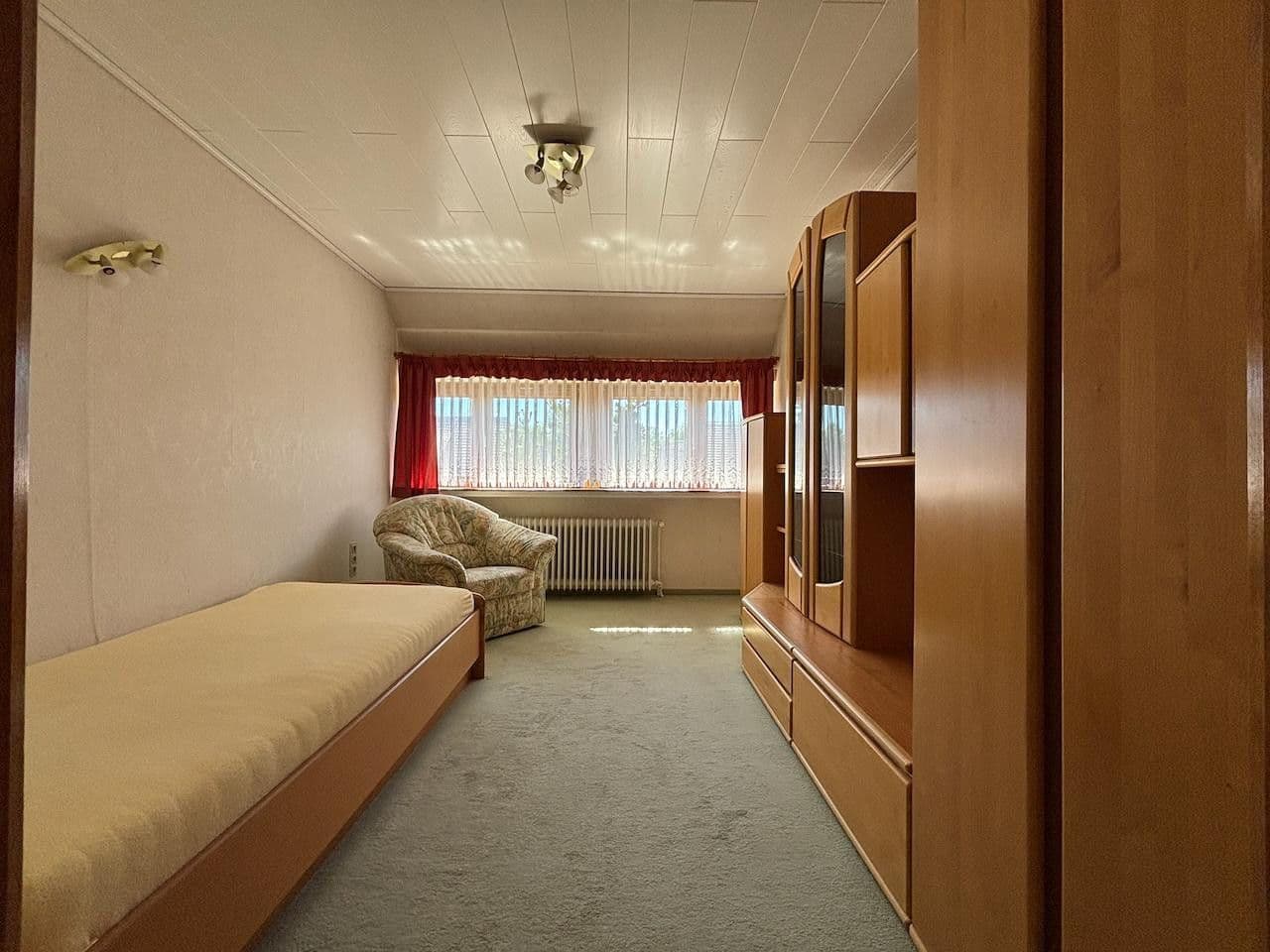 Prodej domu 156 m², pozemek 827 m², Weyhe, Dolní Sasko Prodej domu 156 m², pozemek 827 m², Weyhe, Dolní Sasko