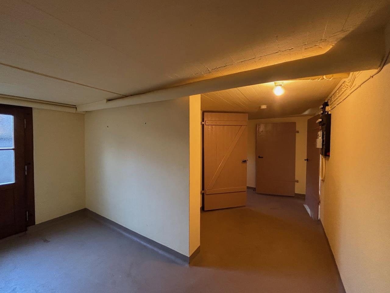 Prodej domu 156 m², pozemek 827 m², Weyhe, Dolní Sasko Prodej domu 156 m², pozemek 827 m², Weyhe, Dolní Sasko