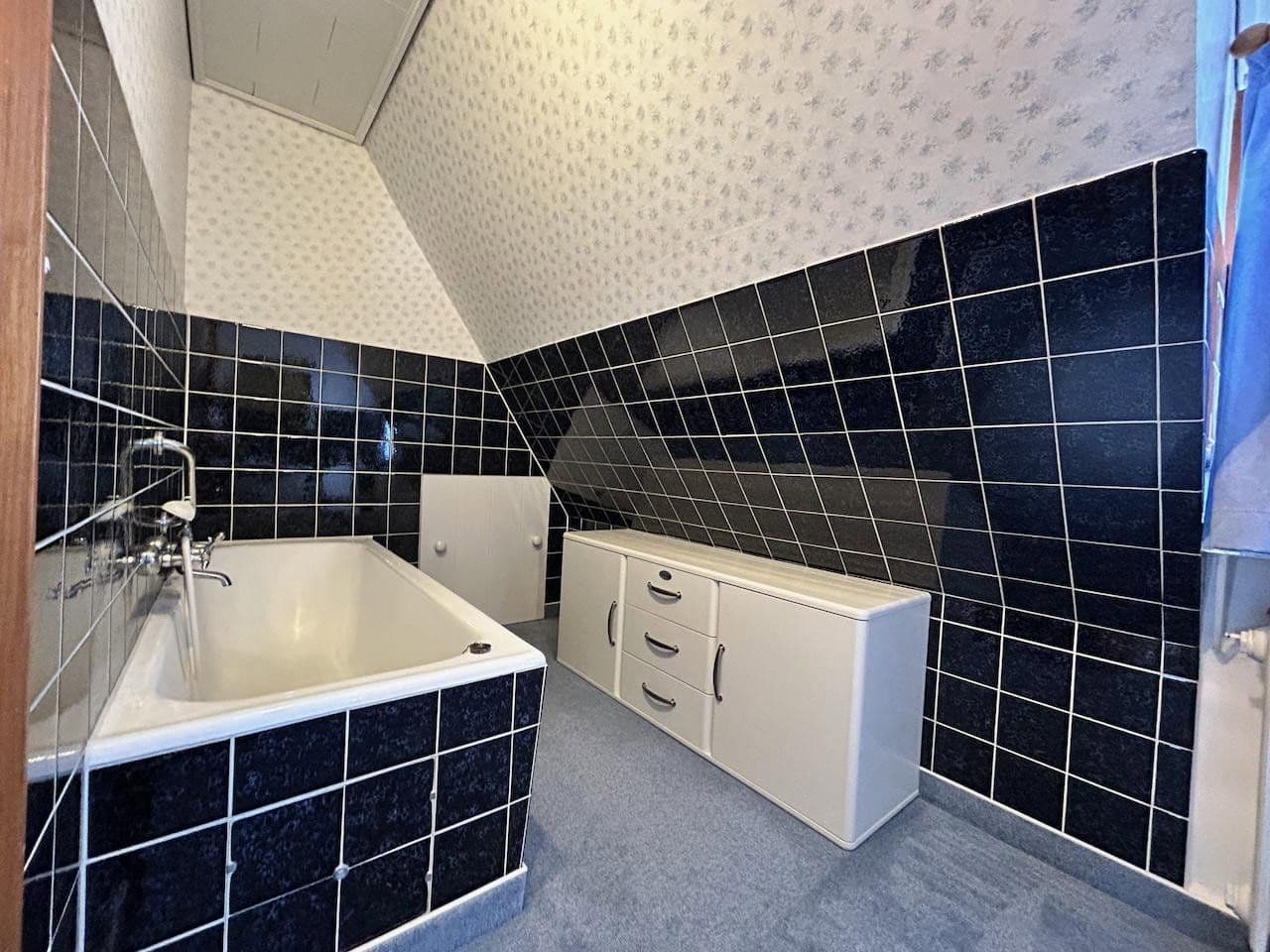 Prodej domu 156 m², pozemek 827 m², Weyhe, Dolní Sasko Prodej domu 156 m², pozemek 827 m², Weyhe, Dolní Sasko