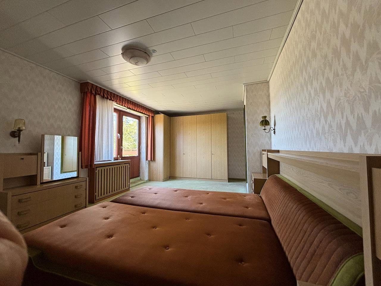 Prodej domu 156 m², pozemek 827 m², Weyhe, Dolní Sasko Prodej domu 156 m², pozemek 827 m², Weyhe, Dolní Sasko