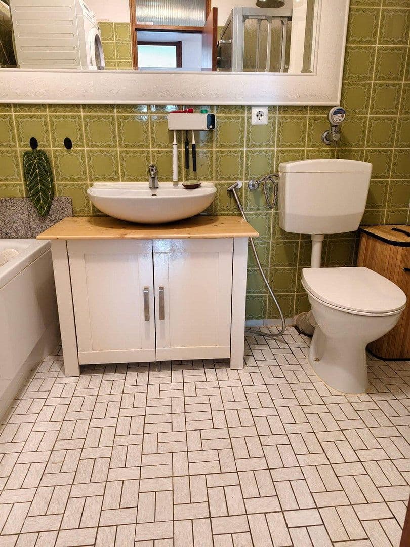 Prodej bytu 4+1 101 m², Beim Hohlengraben 47, Trier, Porýní-Falc Prodej bytu 4+1 101 m², Beim Hohlengraben 47, Trier, Porýní-Falc