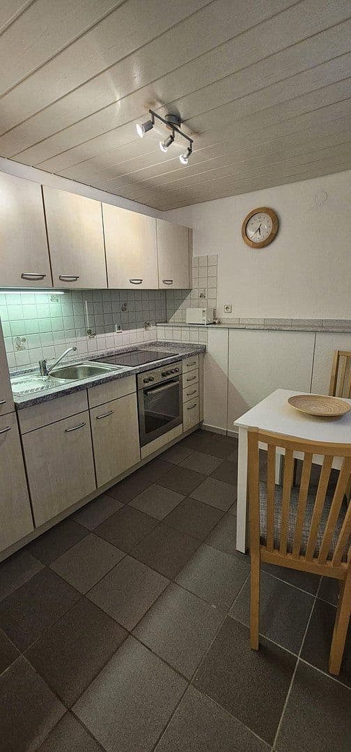 Pronájem bytu 2+1 43 m², Solingen, Severní Porýní-Vestfálsko Pronájem bytu 2+1 43 m², Solingen, Severní Porýní-Vestfálsko