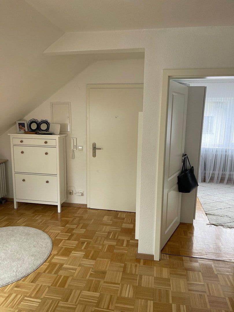 Prodej bytu 2+1 80 m², Baden-Baden / Lichtental, Bádensko-Württembersko Prodej bytu 2+1 80 m², Baden-Baden / Lichtental, Bádensko-Württembersko