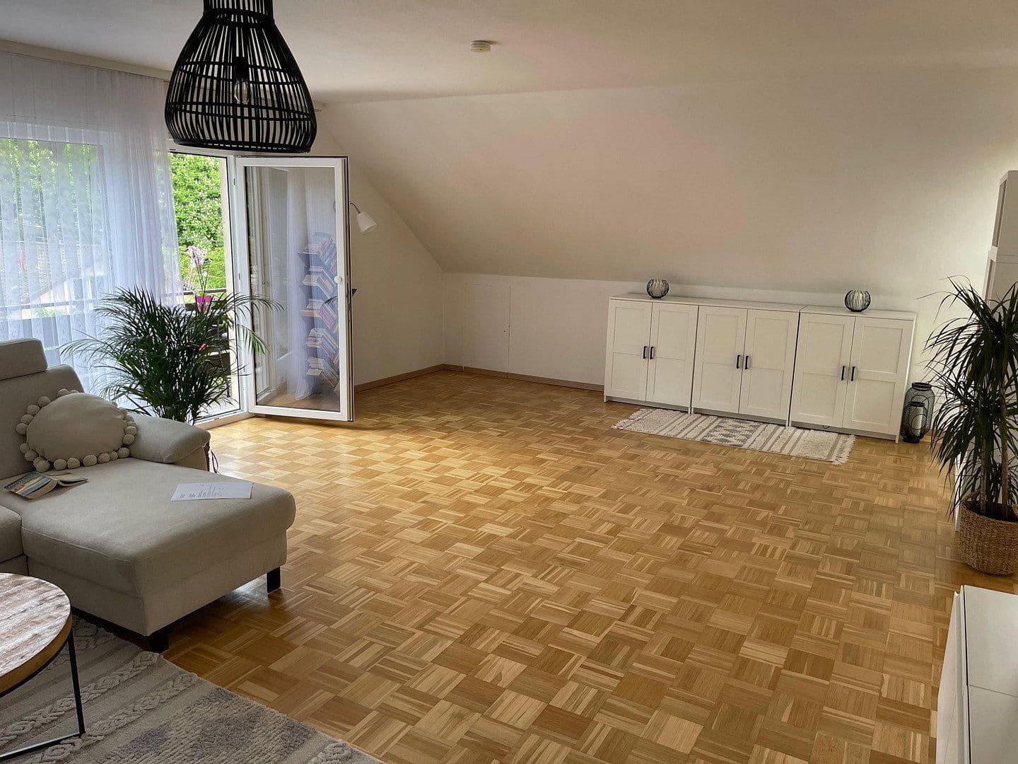 Prodej bytu 2+1 80 m², Baden-Baden / Lichtental, Bádensko-Württembersko Prodej bytu 2+1 80 m², Baden-Baden / Lichtental, Bádensko-Württembersko