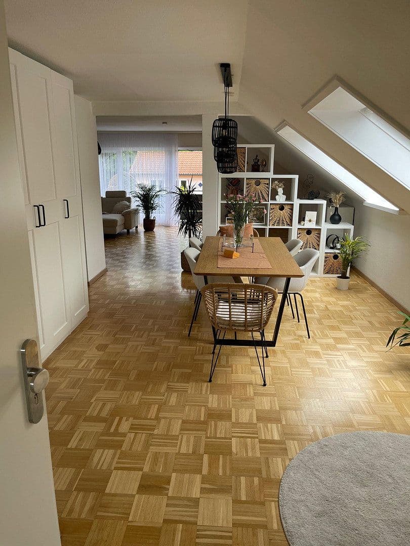 Prodej bytu 2+1 80 m², Baden-Baden / Lichtental, Bádensko-Württembersko Prodej bytu 2+1 80 m², Baden-Baden / Lichtental, Bádensko-Württembersko