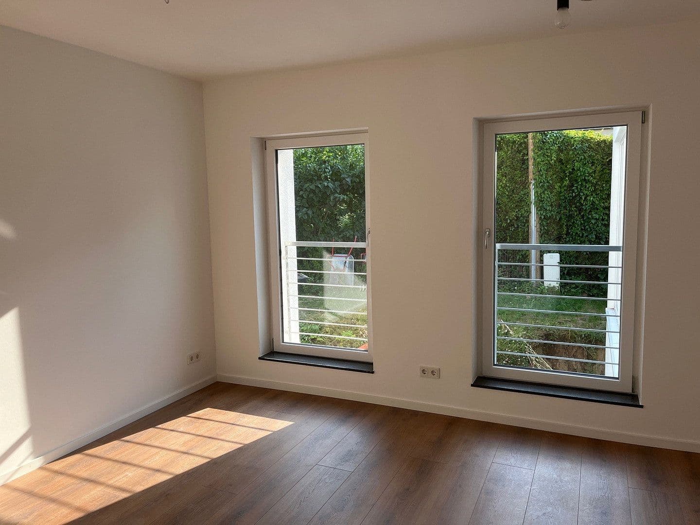 Pronájem bytu 3+1 88 m², Schnorrenbergstraße 1, Bonn, Severní Porýní-Vestfálsko Pronájem bytu 3+1 88 m², Schnorrenbergstraße 1, Bonn, Severní Porýní-Vestfálsko