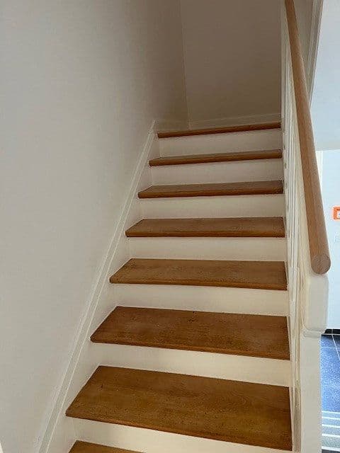 Pronájem bytu 3+1 88 m², Schnorrenbergstraße 1, Bonn, Severní Porýní-Vestfálsko Pronájem bytu 3+1 88 m², Schnorrenbergstraße 1, Bonn, Severní Porýní-Vestfálsko