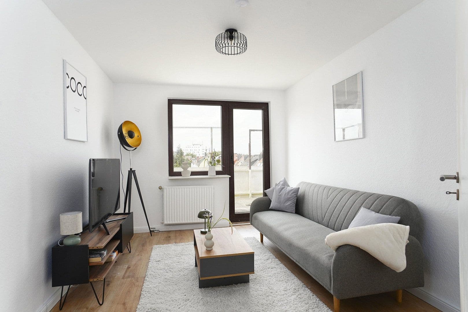 Prodej bytu 2+1 41 m², Föhrenstraße 27, Bremen, Bremen Prodej bytu 2+1 41 m², Föhrenstraße 27, Bremen, Bremen