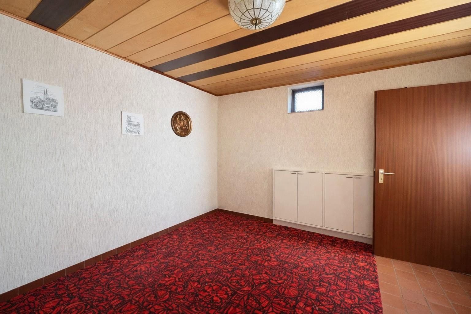 Prodej domu 318 m², pozemek 1.829 m², Babenhausen, Hessen Prodej domu 318 m², pozemek 1.829 m², Babenhausen, Hessen