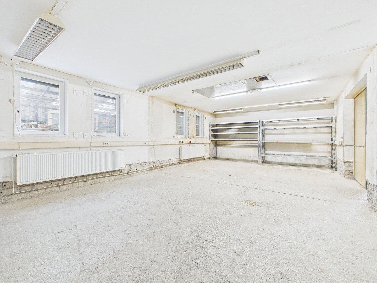 Pronájem nebytového prostoru 400 m², Finking 1, Hagen, Severní Porýní-Vestfálsko Pronájem nebytového prostoru 400 m², Finking 1, Hagen, Severní Porýní-Vestfálsko