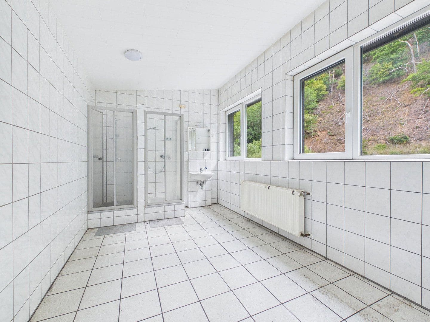 Pronájem nebytového prostoru 400 m², Finking 1, Hagen, Severní Porýní-Vestfálsko Pronájem nebytového prostoru 400 m², Finking 1, Hagen, Severní Porýní-Vestfálsko