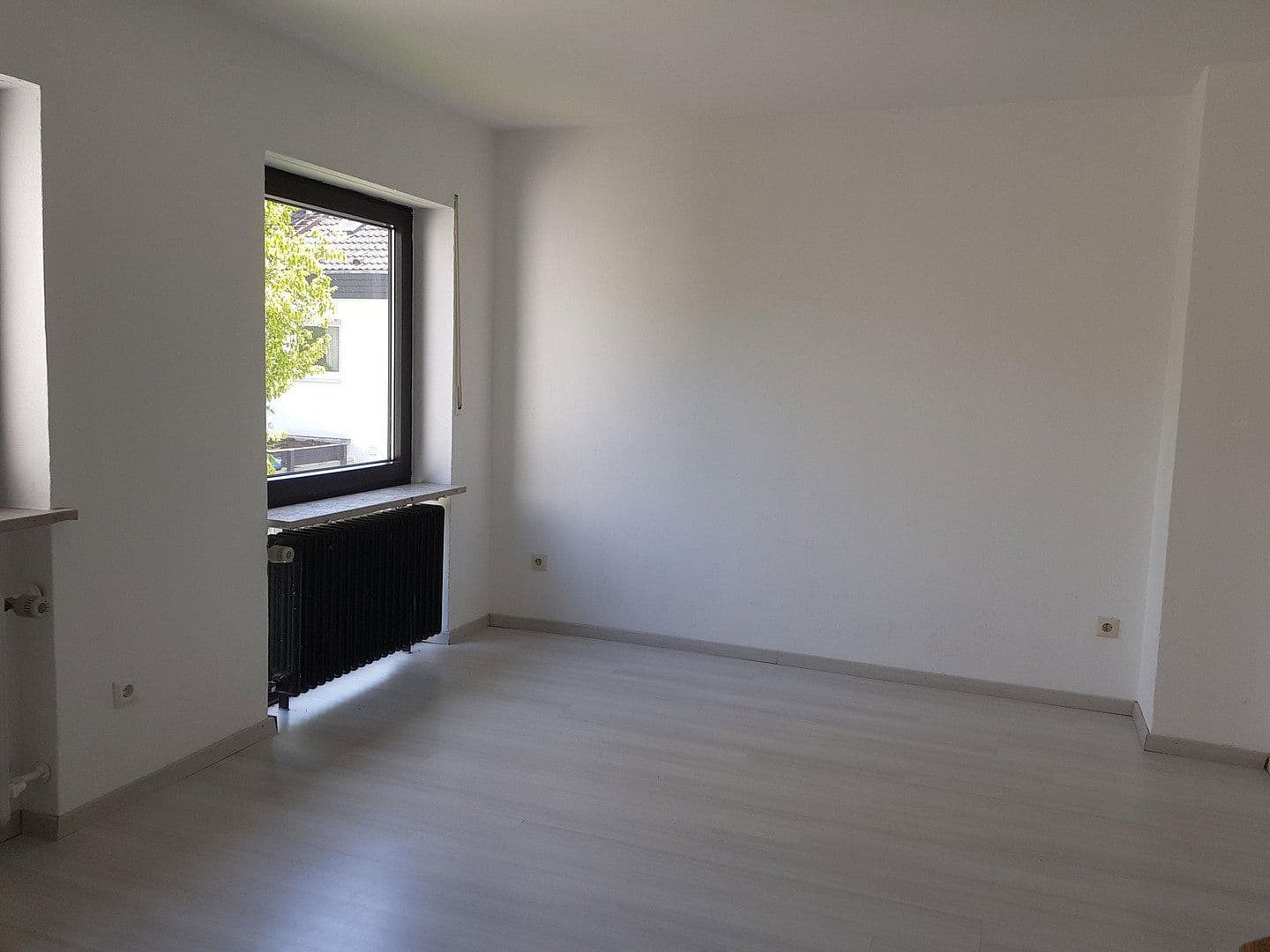 Prodej domu 127 m², pozemek 261 m², Grasbrunn, Bavorsko Prodej domu 127 m², pozemek 261 m², Grasbrunn, Bavorsko