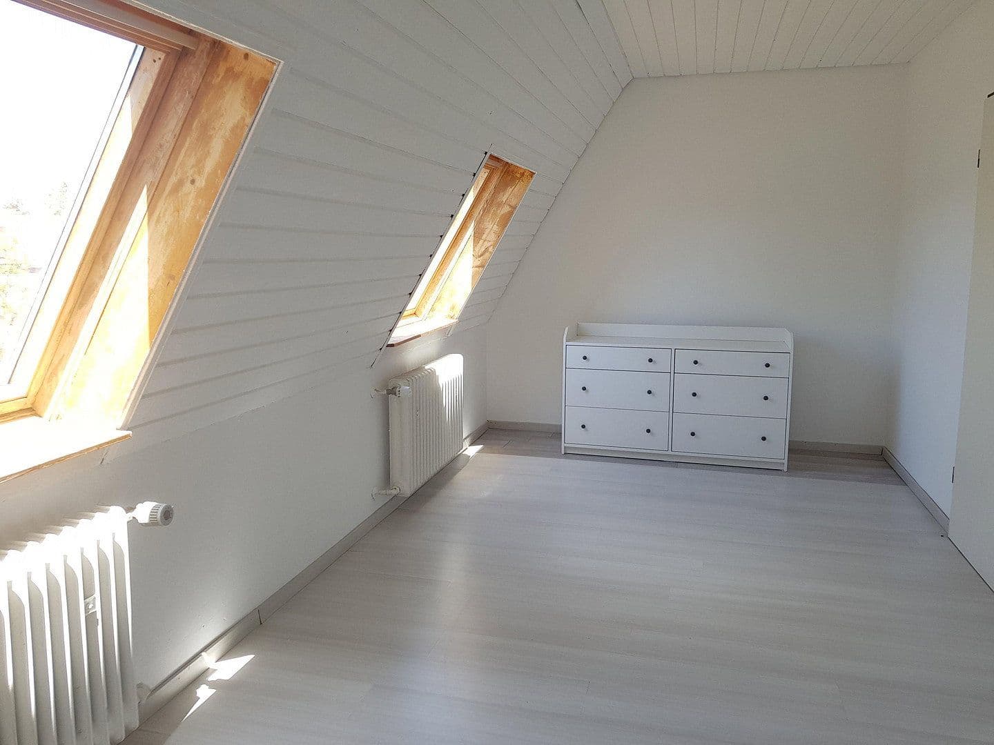 Prodej domu 127 m², pozemek 261 m², Grasbrunn, Bavorsko Prodej domu 127 m², pozemek 261 m², Grasbrunn, Bavorsko