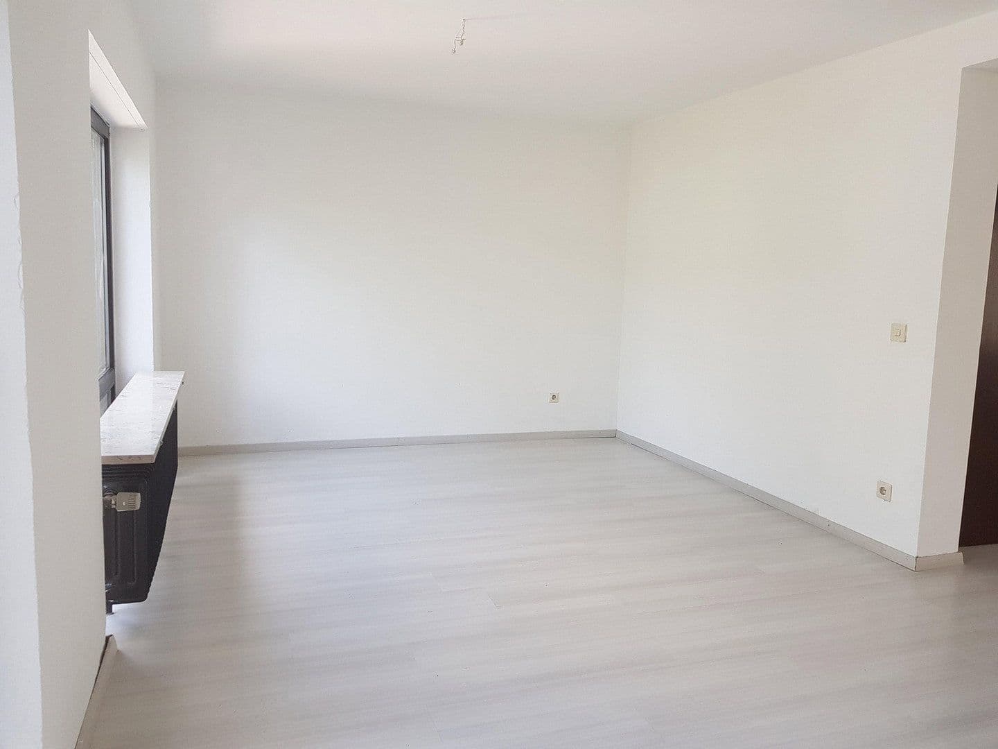Prodej domu 127 m², pozemek 261 m², Grasbrunn, Bavorsko Prodej domu 127 m², pozemek 261 m², Grasbrunn, Bavorsko